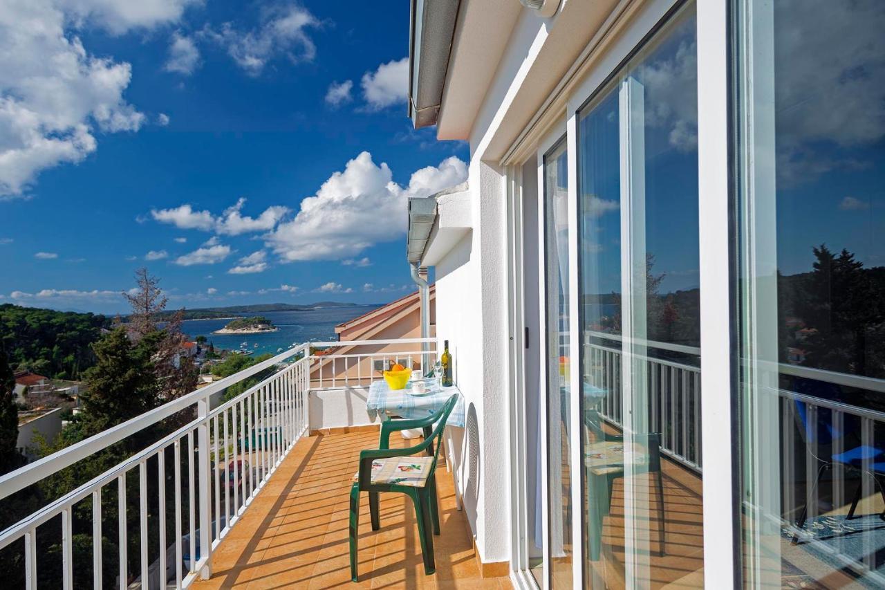 Apartments Dora Hvar Town Exterior foto
